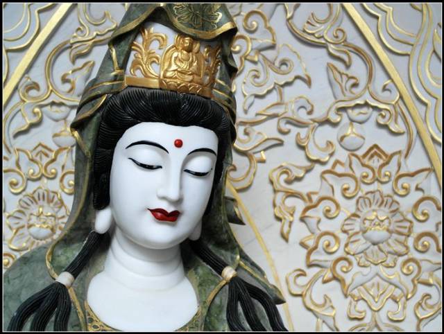 在五台山竹林寺,我遇到了最漂亮的观世音菩萨,法相庄严