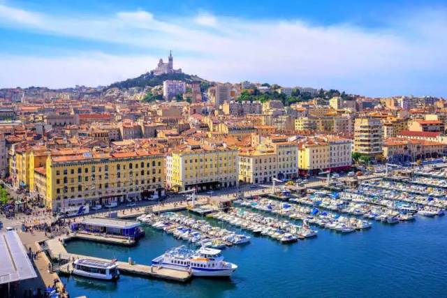 marseille 马赛(marseille)是法国的第二大城市和最大海港,也是地