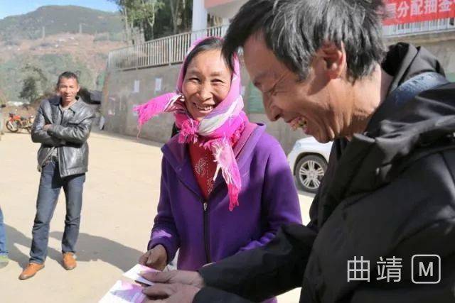 会泽县244户917人首批集中搬迁入住新城!