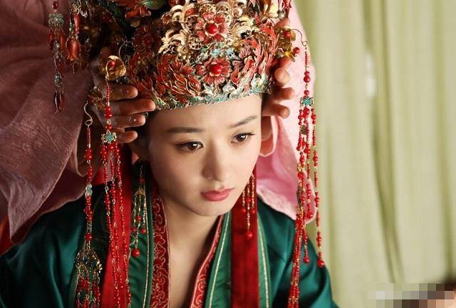 《知否》:盛明兰和顾廷烨大婚让我看哭,赵丽颖掀起刘海真漂亮!