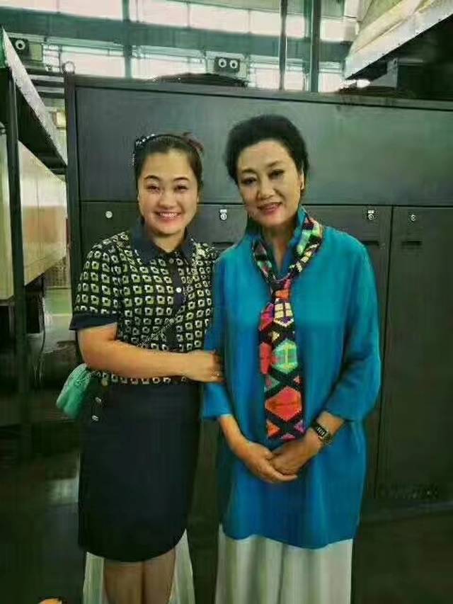 刘晓庆老师和著名演员王丽云老师
