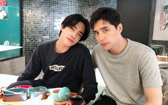 阿云嘎和鲁豫竟然传绯闻，郑云龙第一个不同意