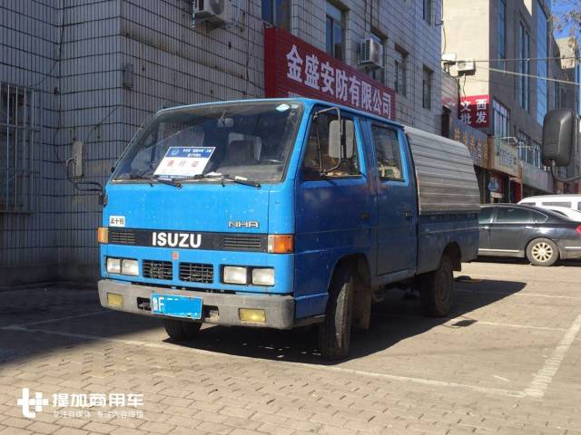 开始在国内生产五十铃(isuzu)--"nkr/nhr"系列轻型载货车,开创了国内