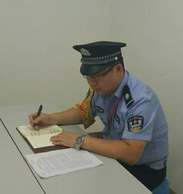 【津卫头条儿】那个要花100天考初级消防员资格证的辅警,后来怎么样了