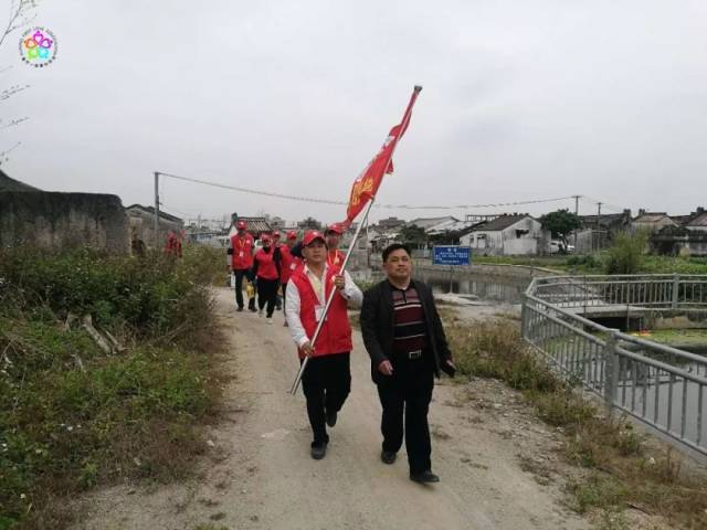 普宁一线爱心协会开展春节前夕回访慰问南径镇大陇村,占陇镇玉溪村17