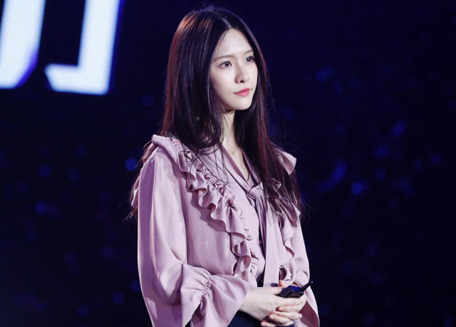 《超越吧英雄》中的女星王靖雯也太好看了,颜值力压余霜和周二珂_手机