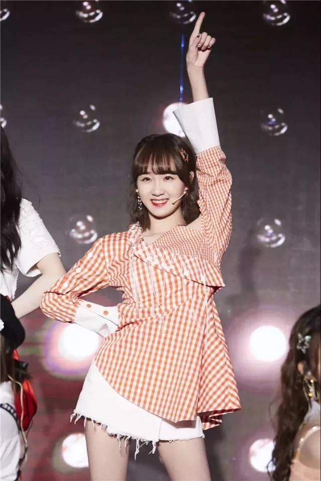 还有《创造101》里唱跳俱佳小姐姐刘人语&李子璇哦