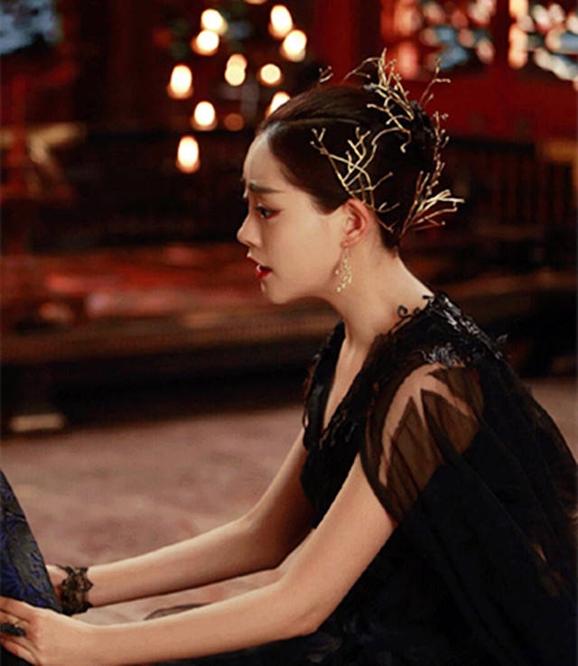 陈钰琪和祝绪丹古装颜值的高低,也是唐嫣和杨