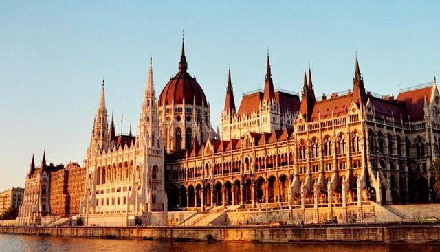 民方式、匈牙利护照办理、匈牙利入籍、永居(