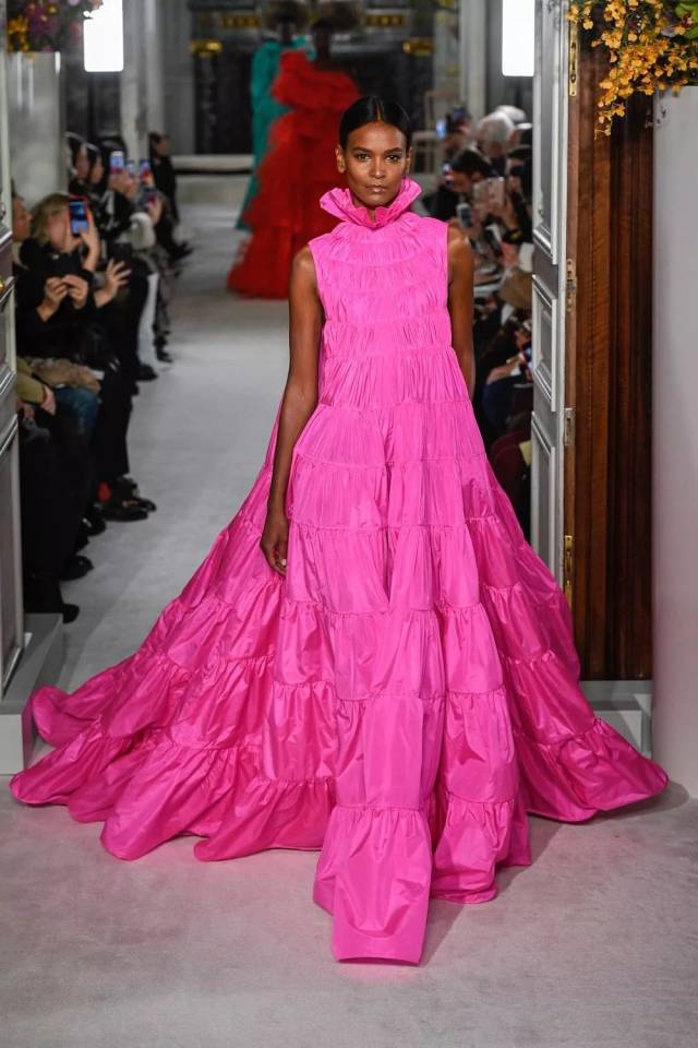 studio sr 时尚资讯 || valentino 2019春夏高定系列