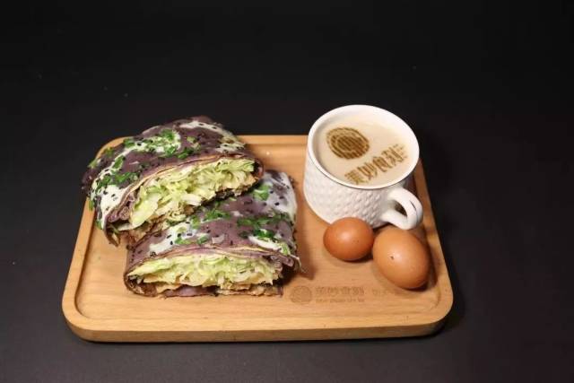 宜兴惊现潮人打卡新地标 | 美妙食刻功夫煎饼C