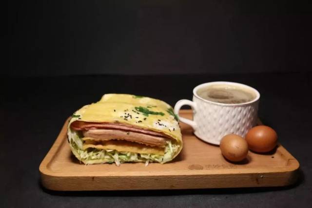 宜兴惊现潮人打卡新地标 | 美妙食刻功夫煎饼C