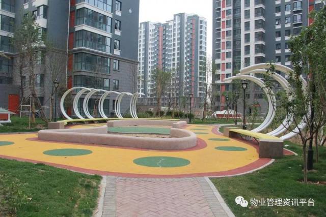 2,谁是小区公共配套设施的主人?