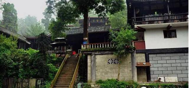 彭州冷门旅游文化:成都鹤鸣山,大邑烟霞湖,大邑天刀100级v冷门攻略大全图片
