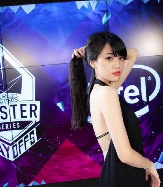 『神探苍扒瓜』Maple女友或将来LPL当主持人?三星给力赞助SN战队