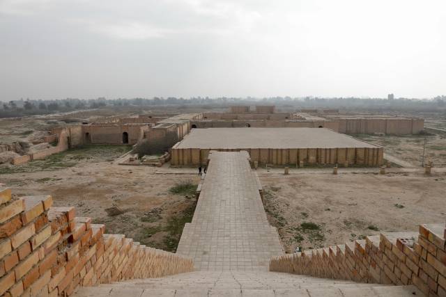 这是1月16日在伊拉克巴格达拍摄的杜尔·库里加尔祖遗址.