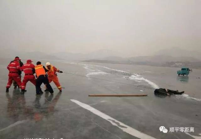 男子黄某是顺平县西大悲村人,平常爱好钓鱼,事发时在西大洋水库西山