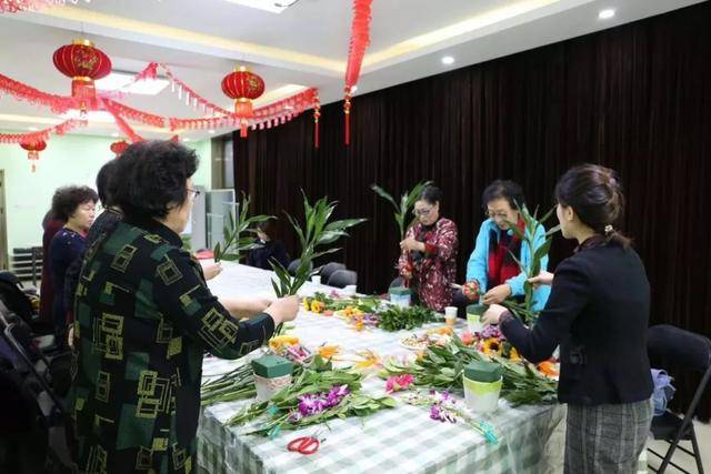 这场新春茶话会芬芳四溢情意浓