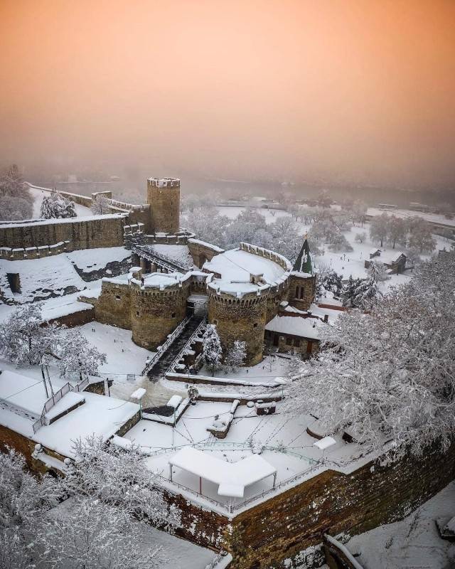 已开放免签,颜值高物价低的欧洲国家,还能乘坐