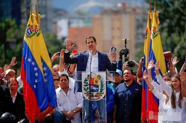 瓜伊多自封委内瑞拉临时总统是否违法?不仅是