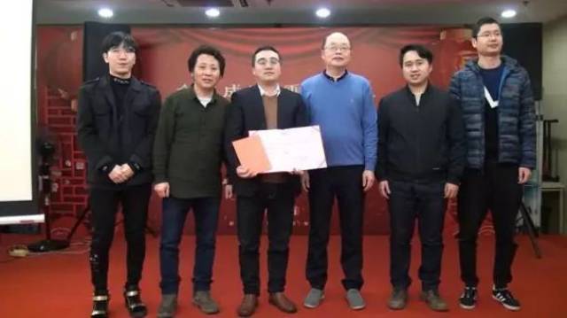 迎新晚宴,全体员工欢聚一堂,杭萧钢构董事长单银木亲临现场.