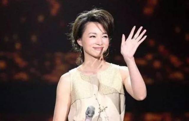 19年春晚主持阵容令人意外,董卿将告别春晚?离