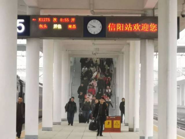 不知道在新信阳火车站咋坐车?这份攻略请收好!