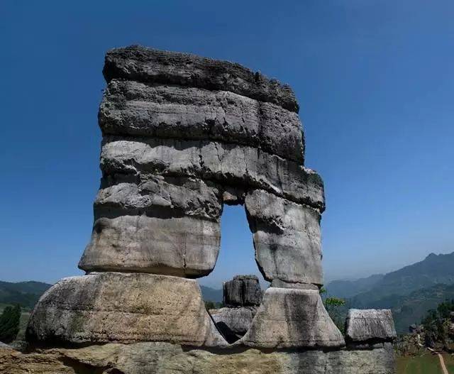 9.9抢万盛石林次日门票 板辽金沙滩门票,给身心放松