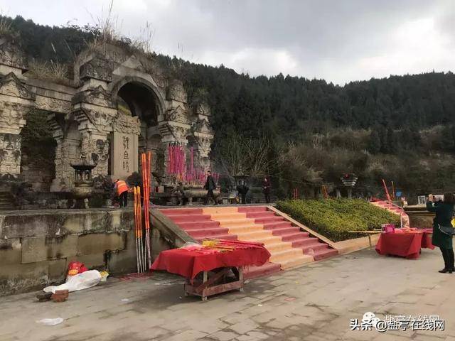 一回盐亭立即登上嫘祖陵!敬拜,车辆停放交通管制有新规!