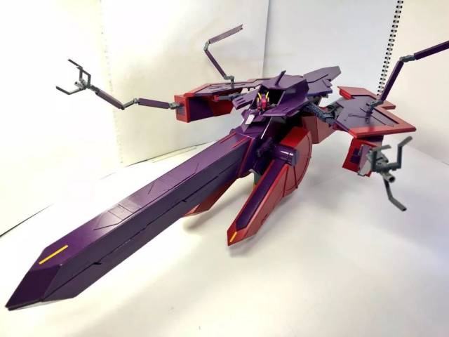 相关机体:gnma-y0002v加迪拉萨 登场作品:高达00 模型
