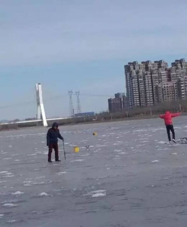 大事件 燕郊潮白河几人遇难,横幅已拉上!