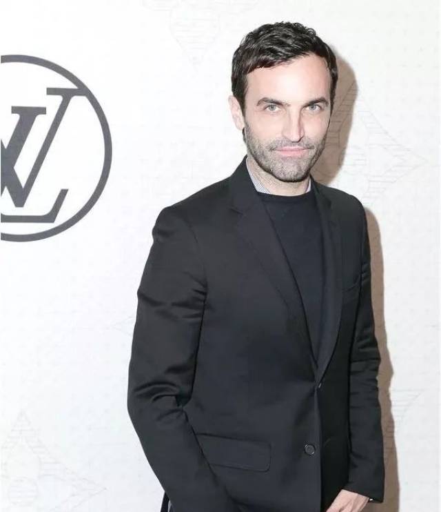 lvmh投资nicolas ghesquière创立个人品牌,仅为挽留人才?