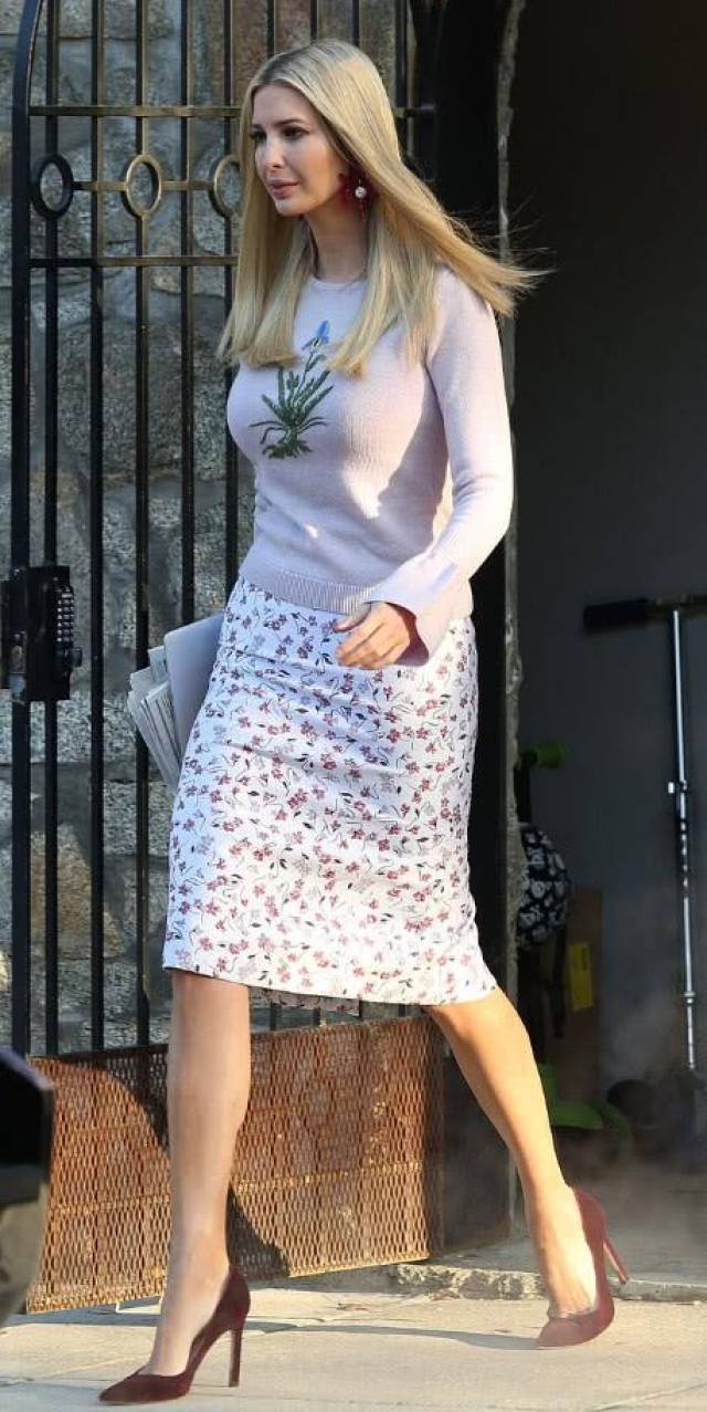 第一千金伊万卡日常穿搭真好看,可以少女风,也可以贵妇风!