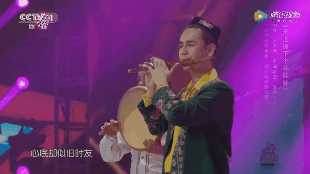 新疆美女摘《星光大道》年度总