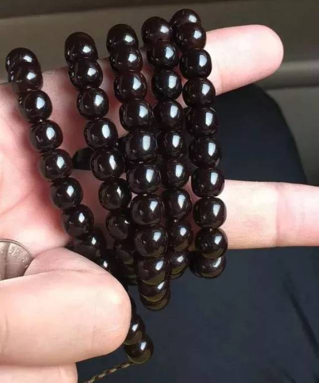 玩这手串,不到30天就包浆贼漂亮!