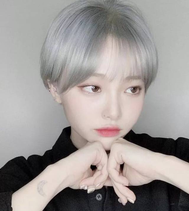 不够日常但够美, 特立独行的酷女孩有木有蠢蠢欲动