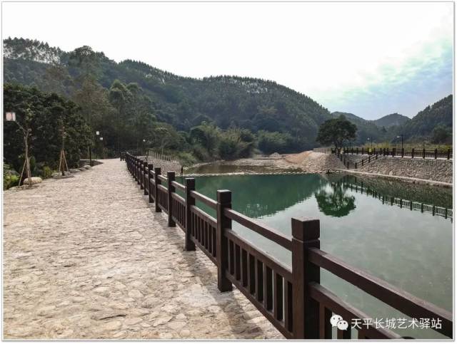 山清水秀新农村—揭西龙潭关山