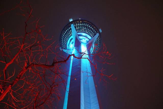 中国西部第一高塔,俯瞰成都城市夜景的最佳去处!