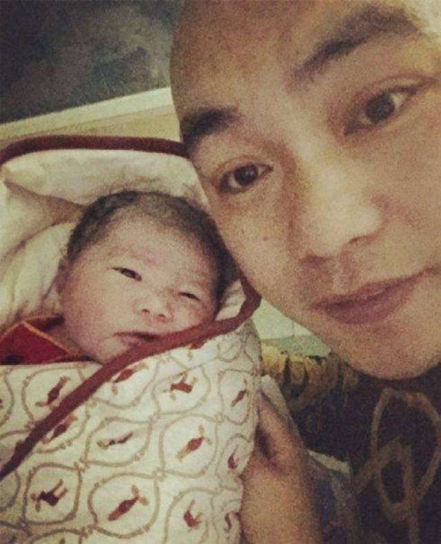 程野也心满意足了,家庭事业双丰收.