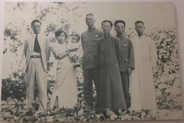 张家港这个家族名士辈出,不仅出过全国政协副主席,还有院士和教授