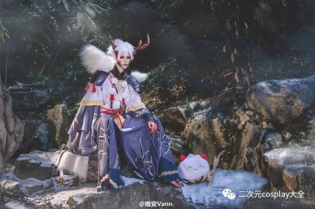 茨木童子,在《阴阳师》手游中是一位强力的ssr式神,coser@唯安vann给