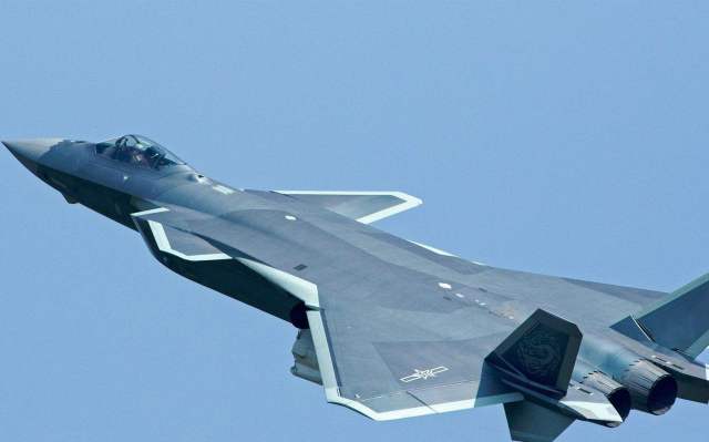 20第一天团诞生,37名技术精湛飞行员,战机可