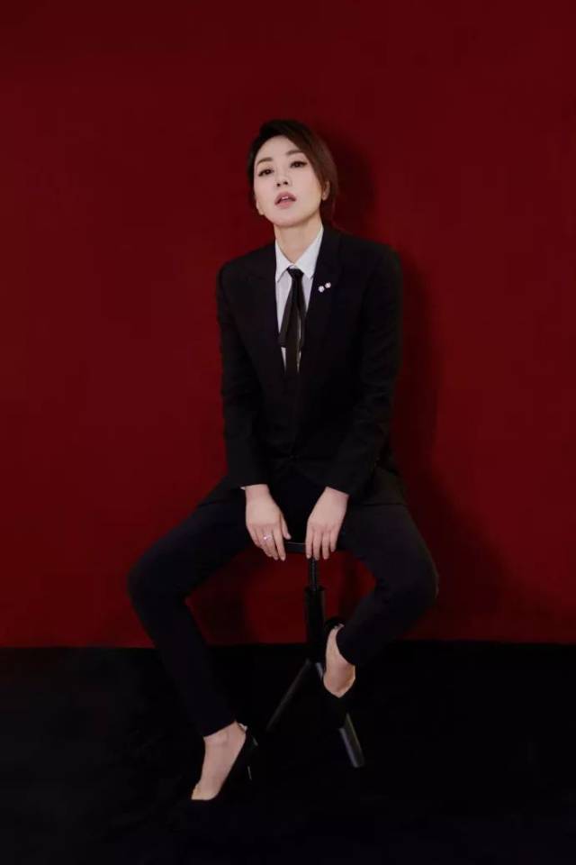 春晚小品闫妮辞退员工涉及的10个劳动法问题