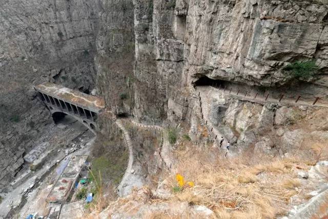 峡谷天梯,古路绝壁|汉源古路村登上央视最新纪录片