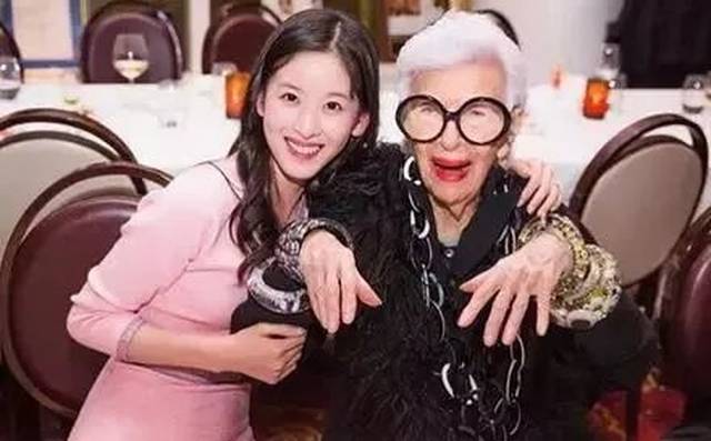 刘强东老婆的真实身份大揭秘!