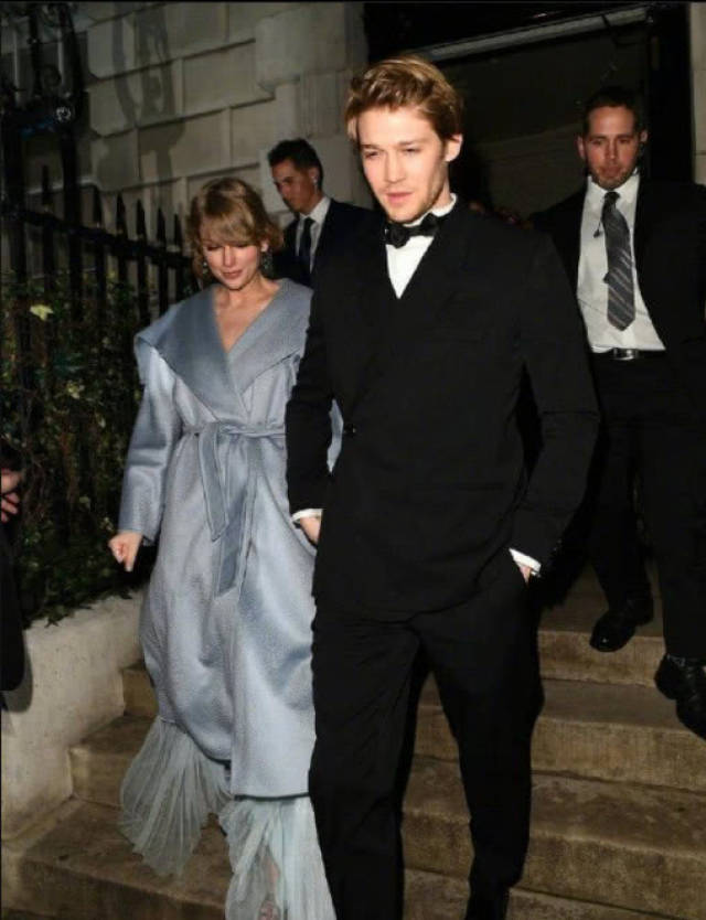 Taylor男友,taylorswift男友 泰勒·斯威夫特(taylor swift)与男友乔·阿尔文(joe alwyn)出席英国