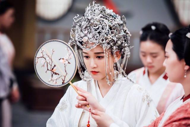 【王媛可:最淡雅】