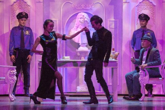 上班第一天来聊一下今年首个流行语