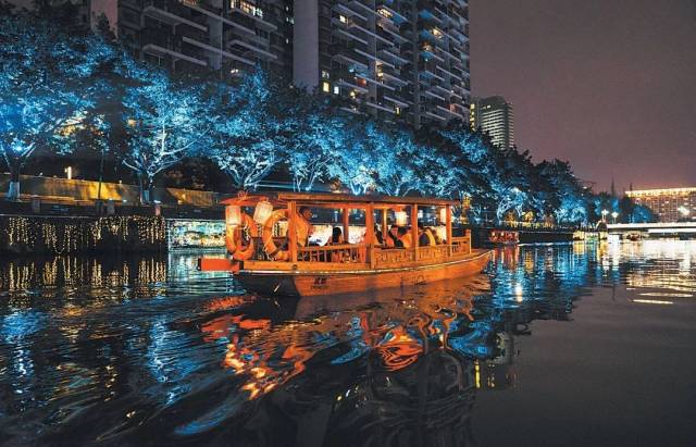 生态|锦江绿道开启成都夜游新业态,春节实现"夜游锦江"初体验