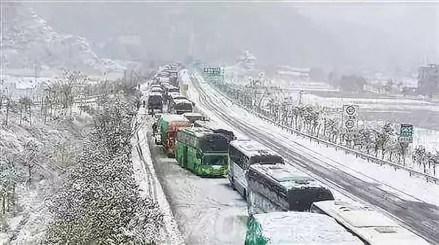 紧急!暴雪突袭山西多地BT页游!32条高速路段封闭!全省高速最新路况